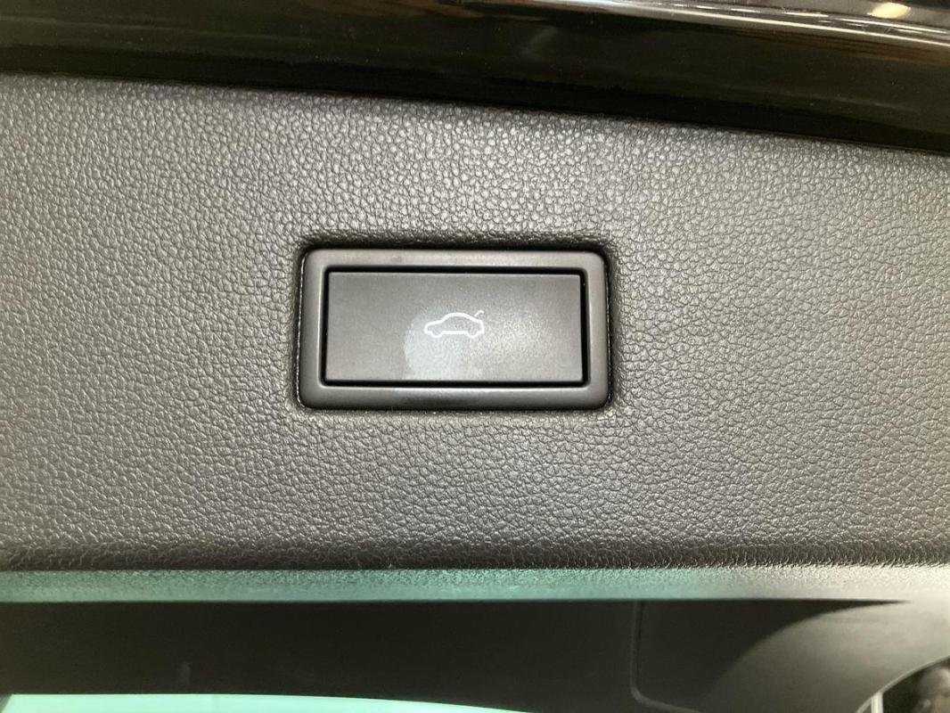 Volkswagen Tiguan - Photo 33