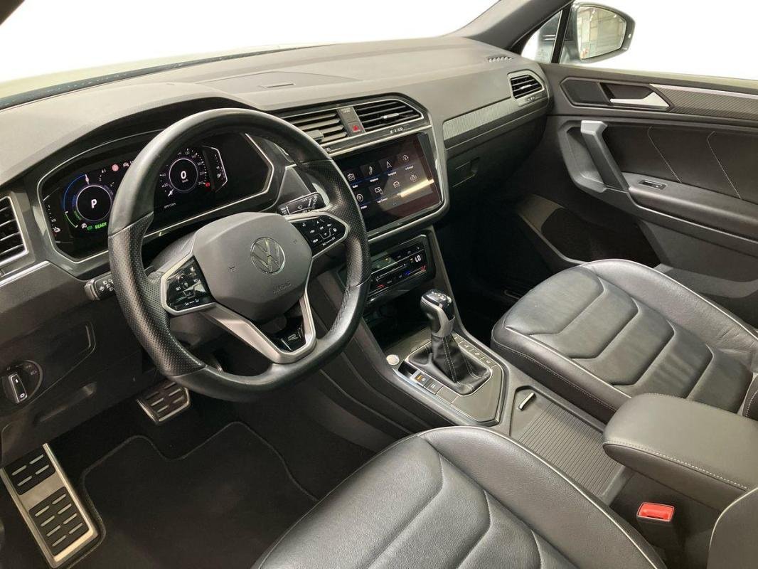Volkswagen Tiguan - Photo 9