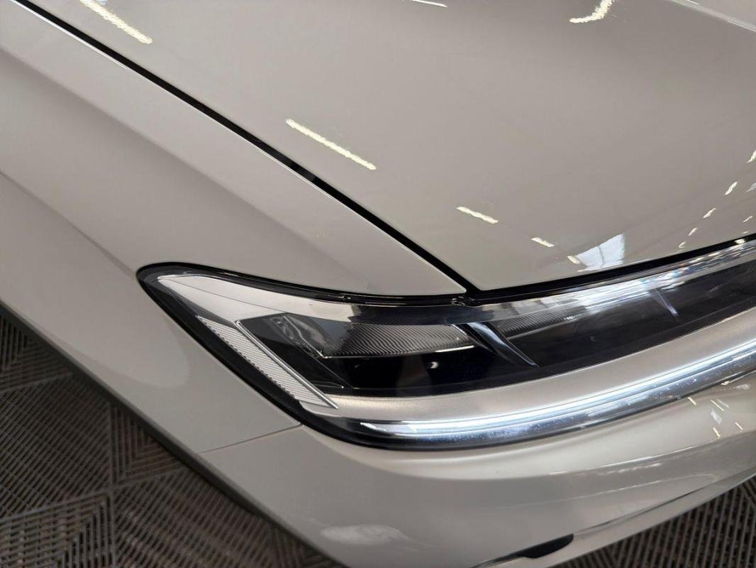 Volkswagen T-Roc - Photo 26