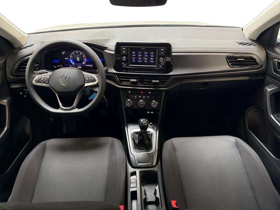 Volkswagen T-Roc - Photo 8