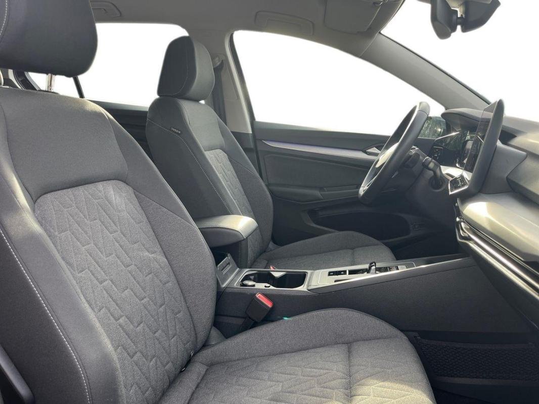 Volkswagen Golf - Photo 13