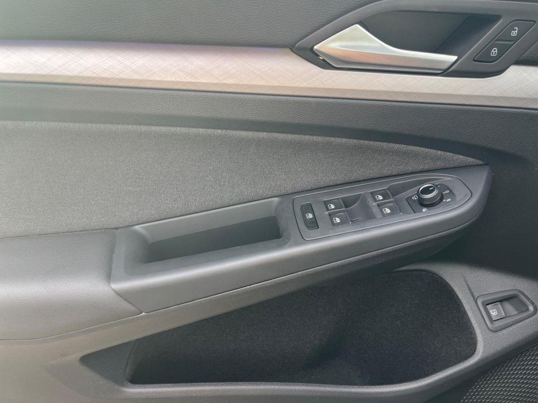 Volkswagen Golf - Photo 15