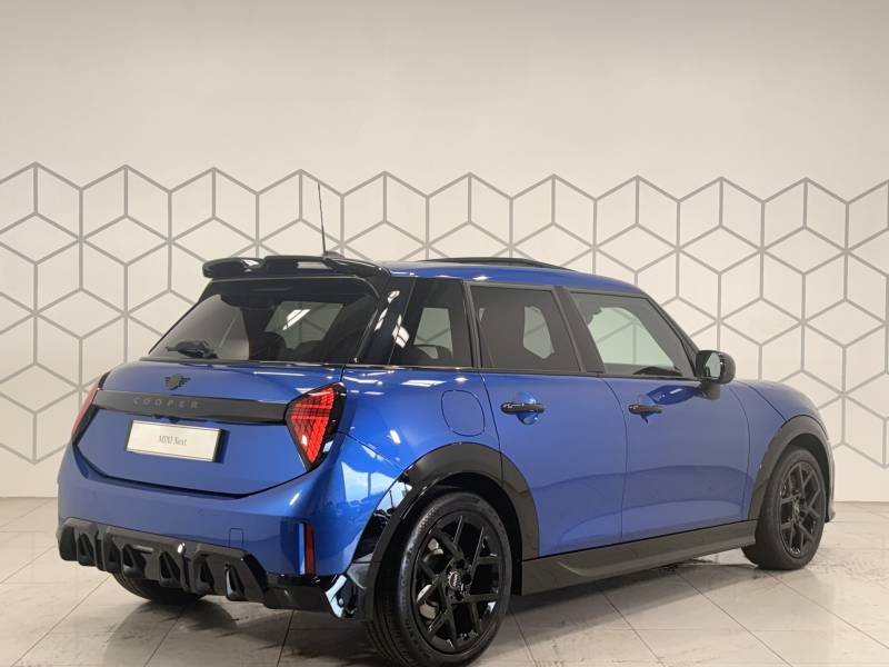 Mini Cooper - Photo 4