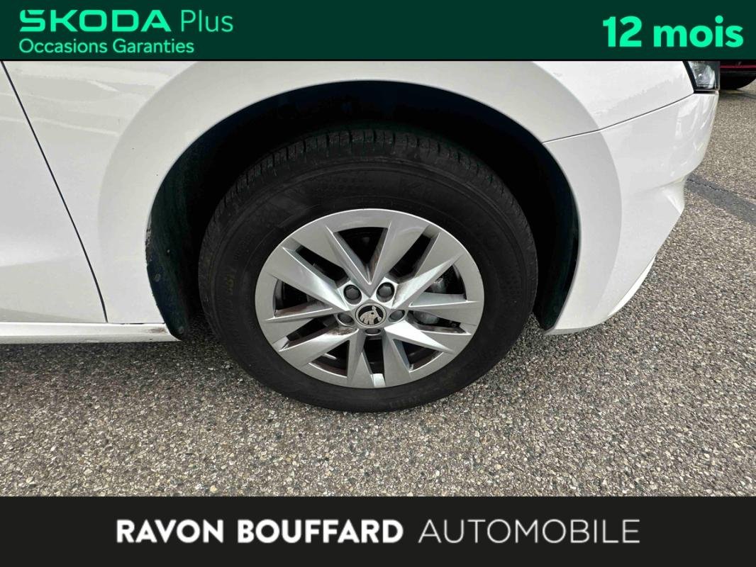 Skoda Fabia - Photo 24