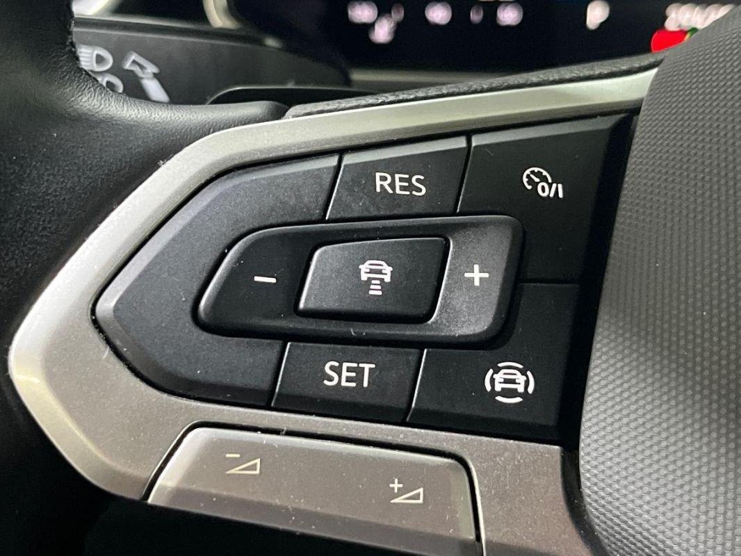 Volkswagen T-Roc - Photo 22