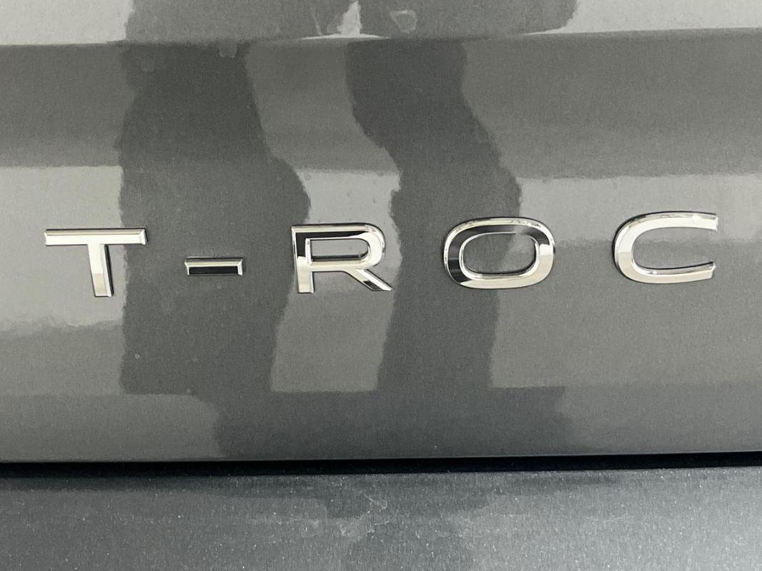 Volkswagen T-Roc - Photo 28