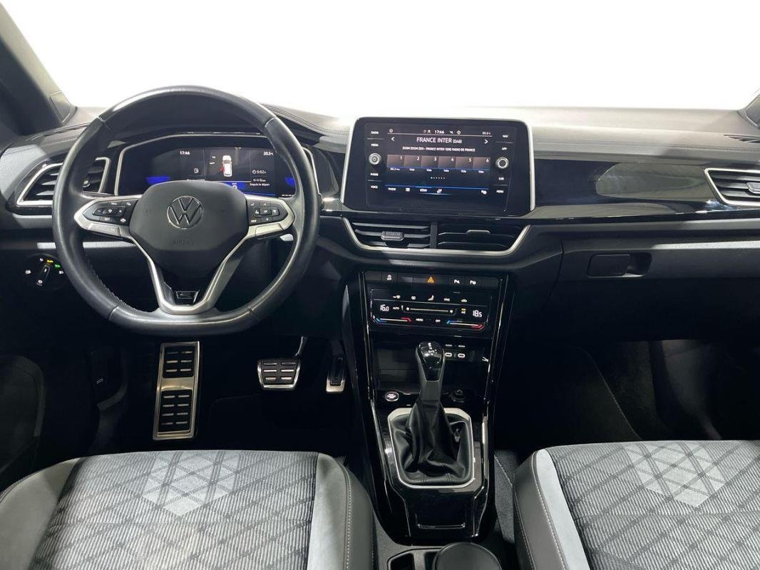 Volkswagen T-Roc - Photo 9