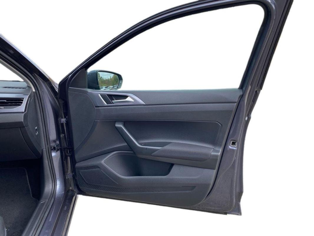 Volkswagen Polo - Photo 15