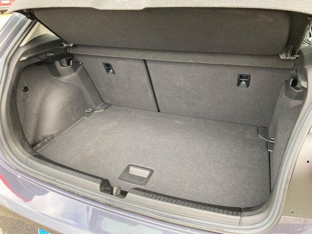 Volkswagen Polo - Photo 32