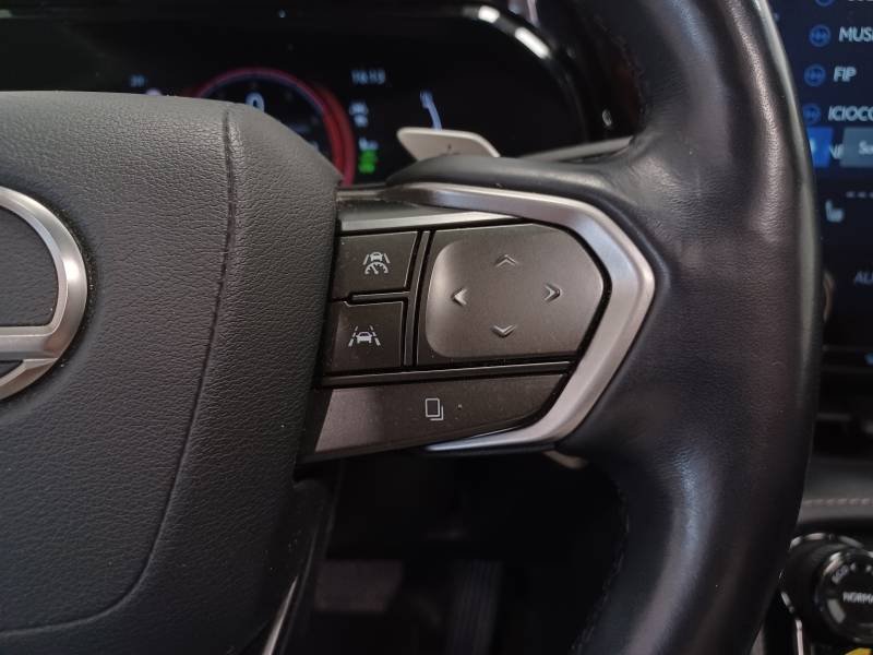 Lexus NX - Photo 21