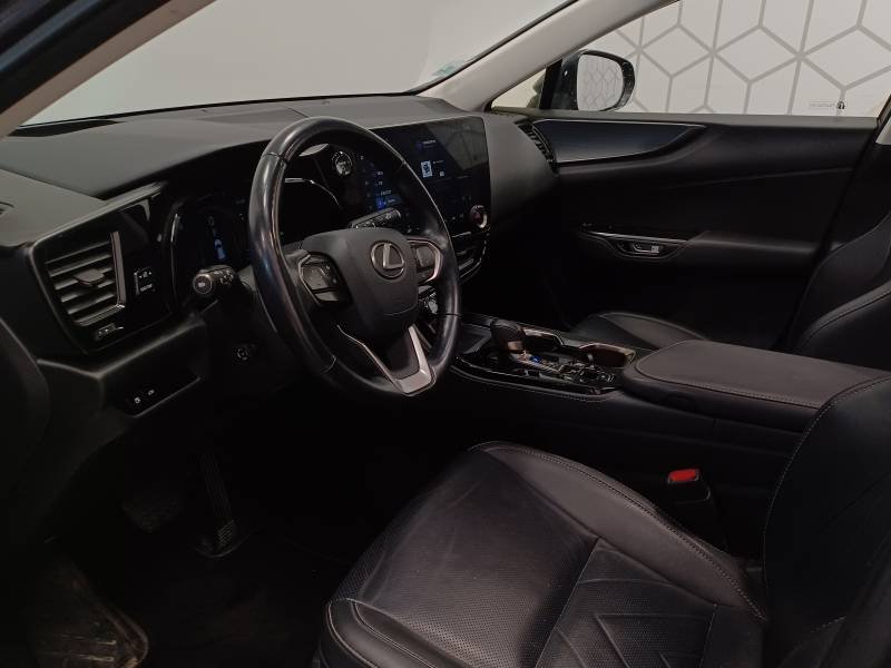 Lexus NX - Photo 10