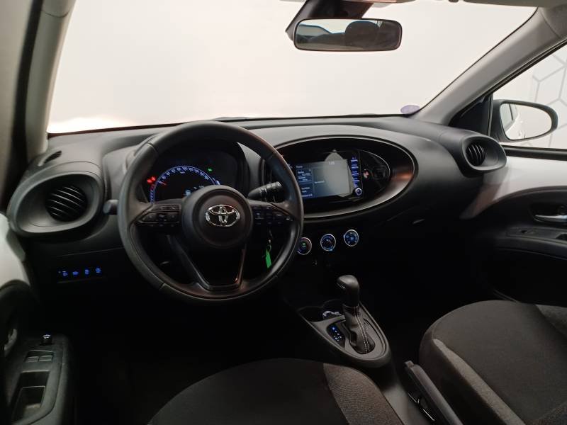 Toyota aygo x - Photo 11