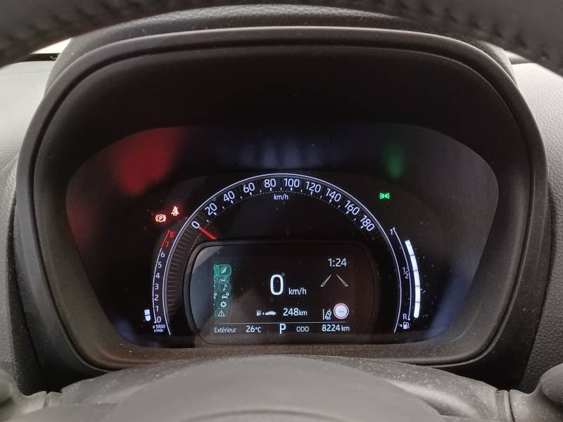 Toyota aygo x - Photo 19