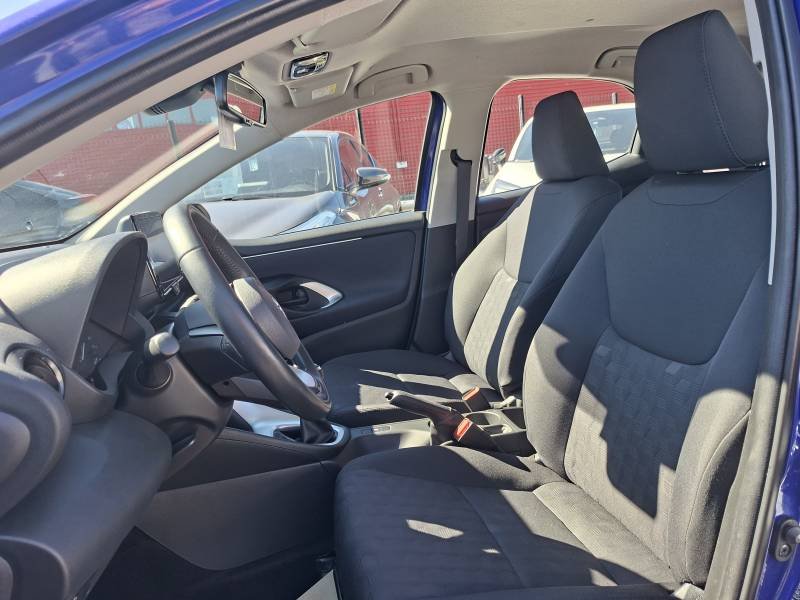 Toyota Yaris - Photo 7