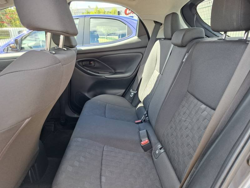 Toyota Yaris - Photo 6