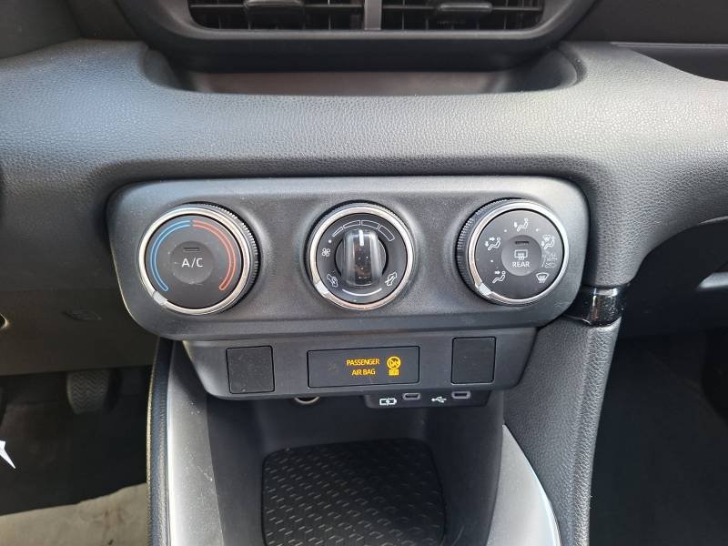 Toyota Yaris - Photo 18