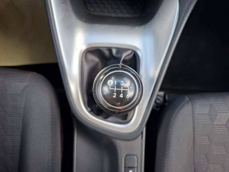 Toyota Yaris - Photo 19