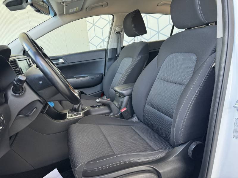 Kia Sportage - Photo 15
