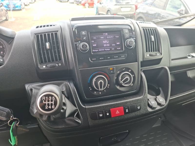 Peugeot Boxer - Photo 14