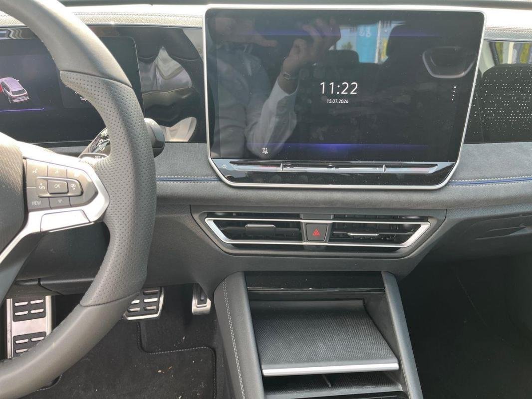 Volkswagen Tiguan - Photo 10