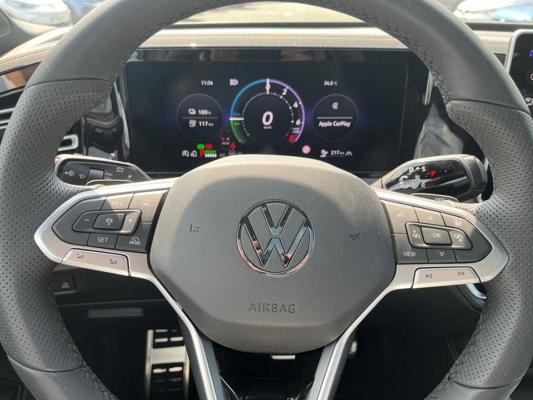 Volkswagen Tiguan - Photo 20
