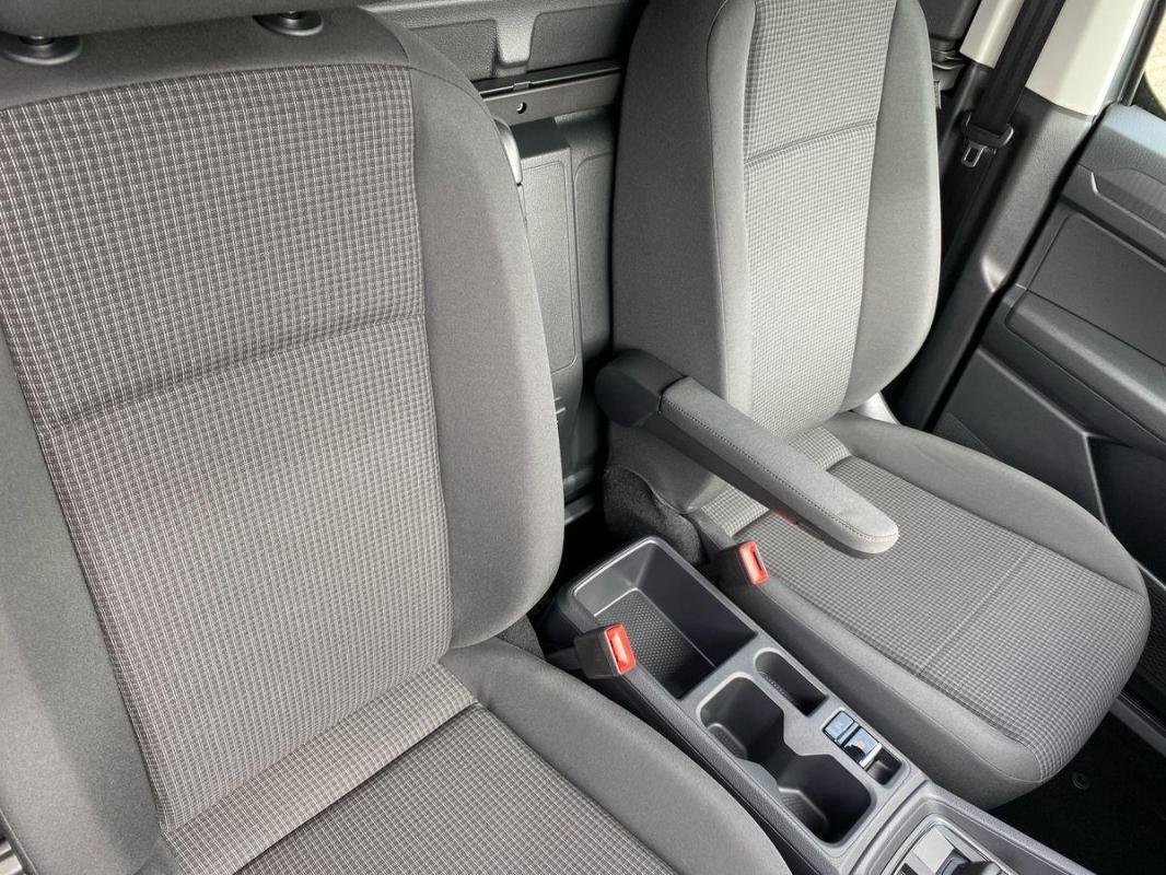 Volkswagen Caddy - Photo 23