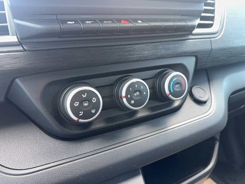 Renault Trafic - Photo 33
