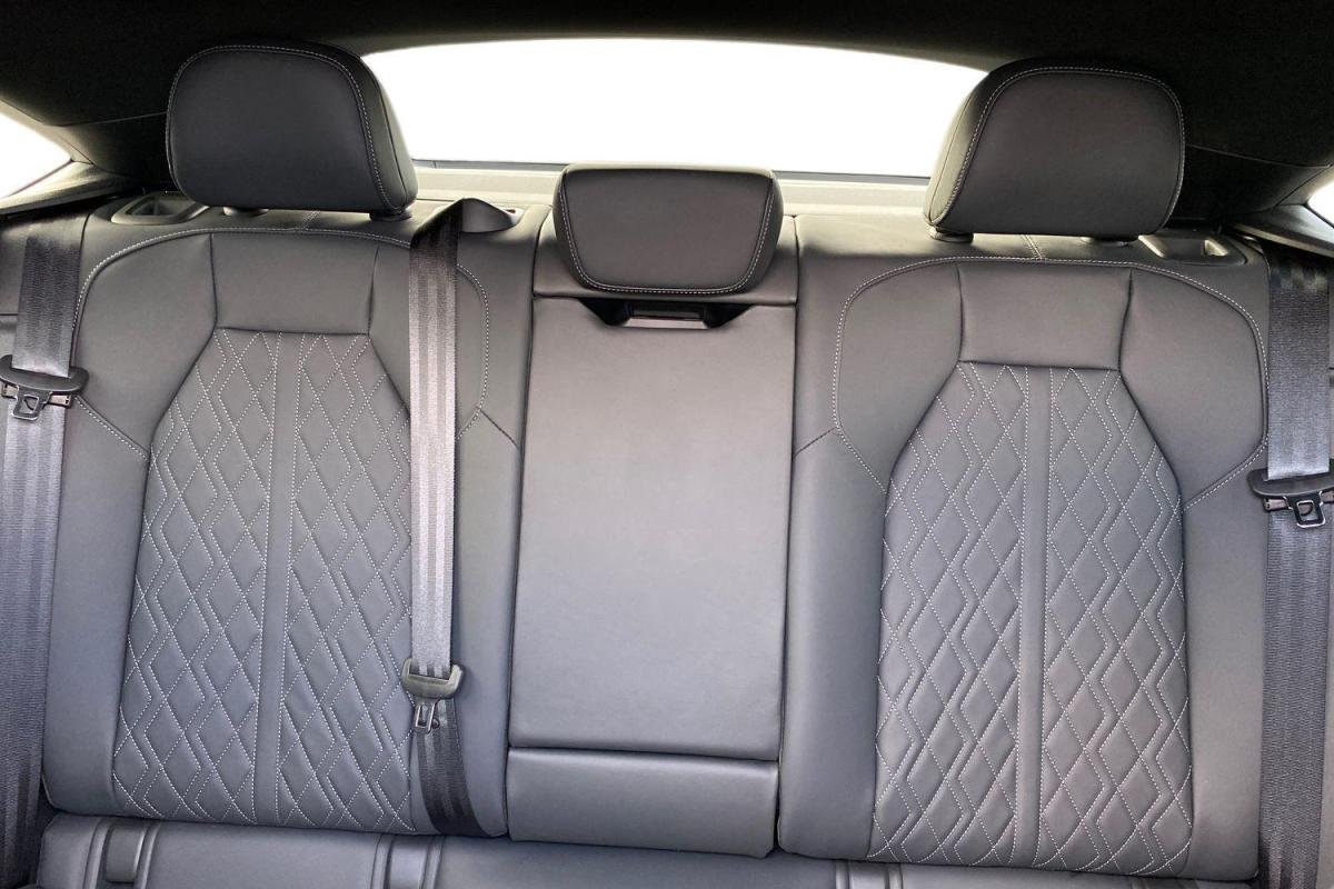 Audi q6 e-tron - Photo 17