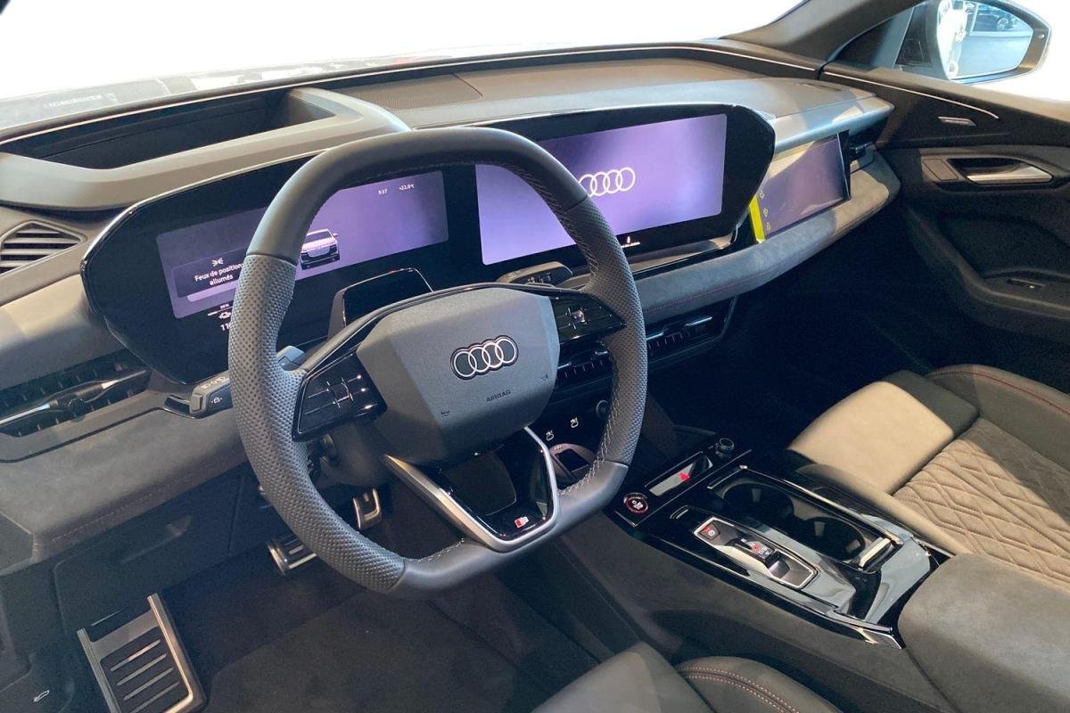 Audi q6 e-tron - Photo 4