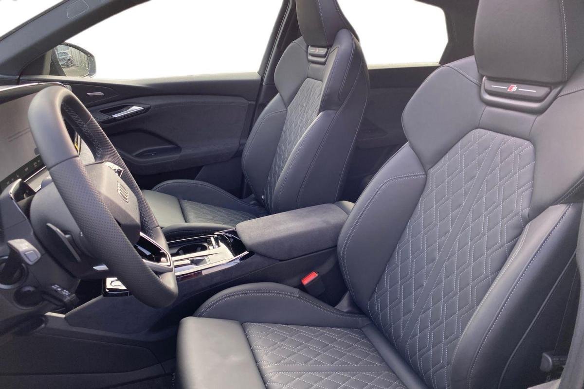 Audi q6 e-tron - Photo 8