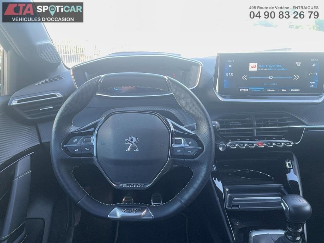 Peugeot 208 - Photo 12