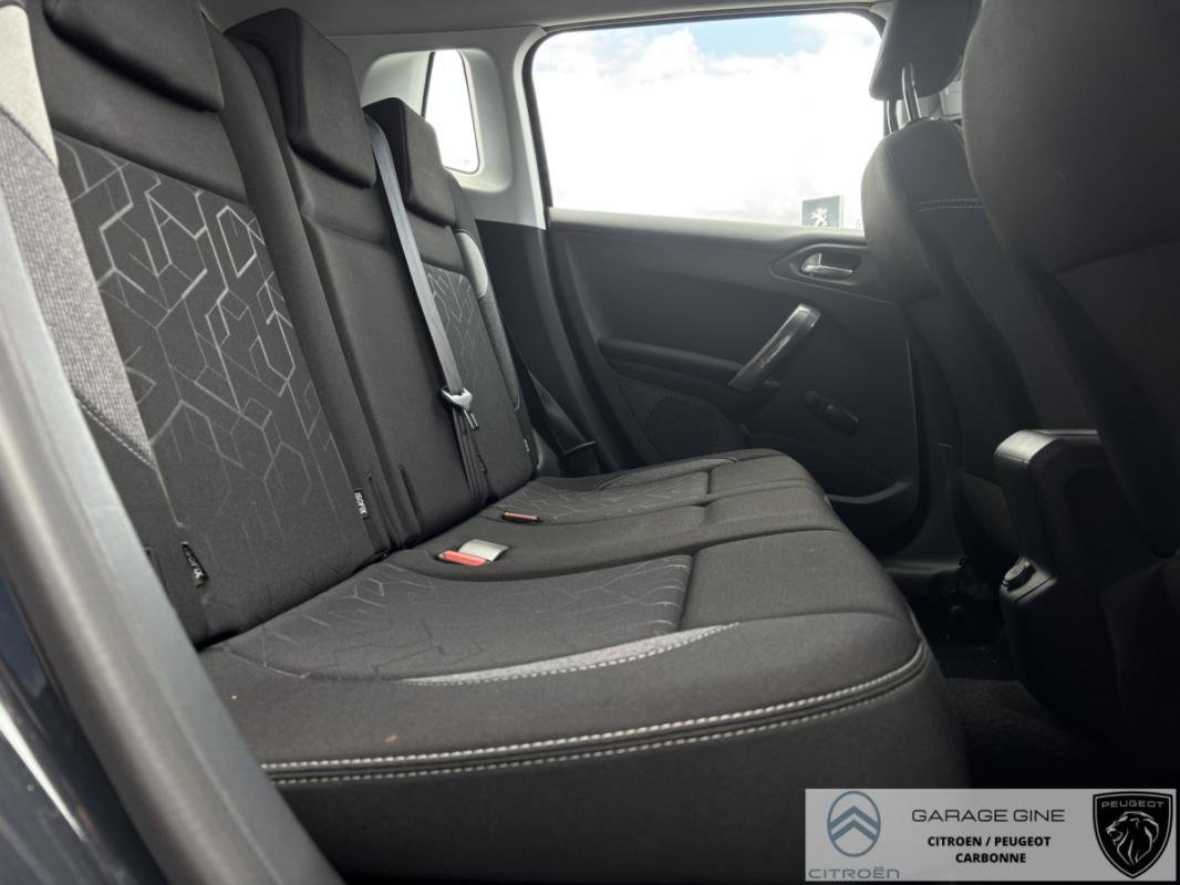 Peugeot 2008 - Photo 8