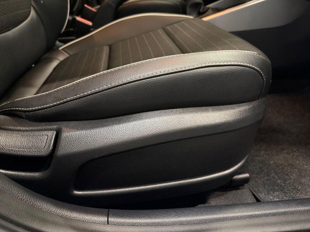 Kia Rio - Photo 14