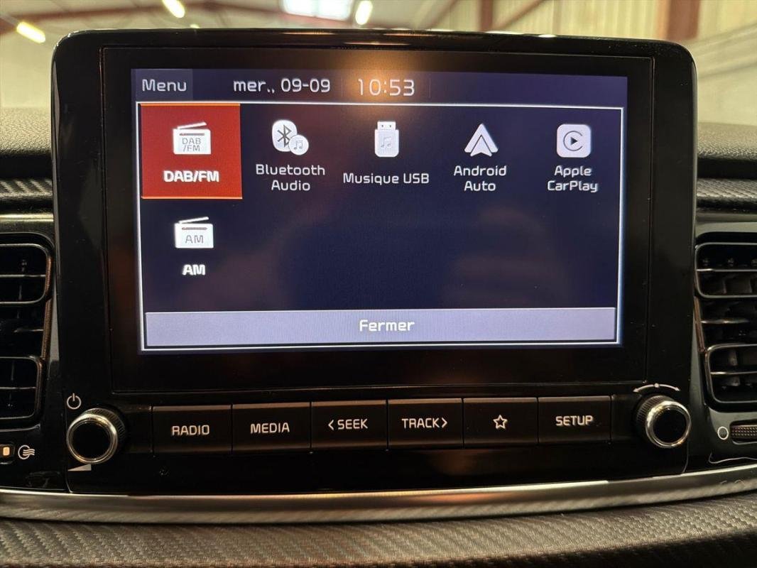 Kia Rio - Photo 17