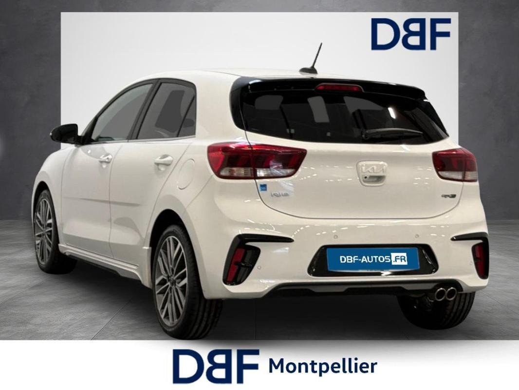 Kia Rio - Photo 3