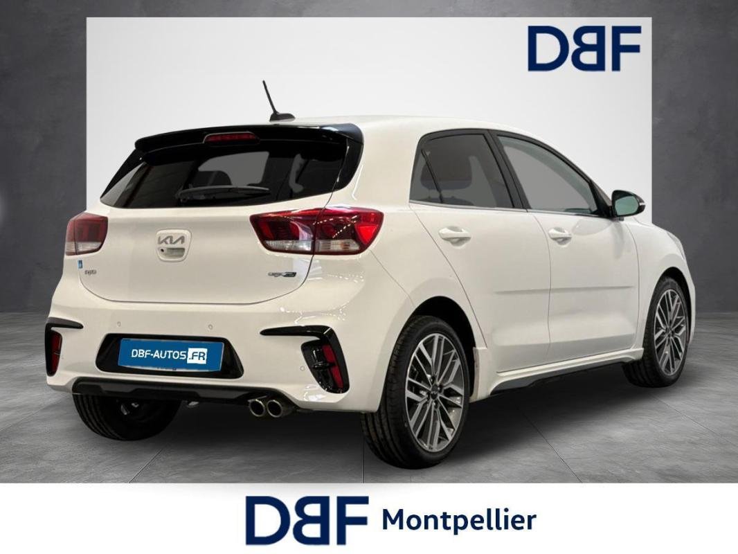 Kia Rio - Photo 5
