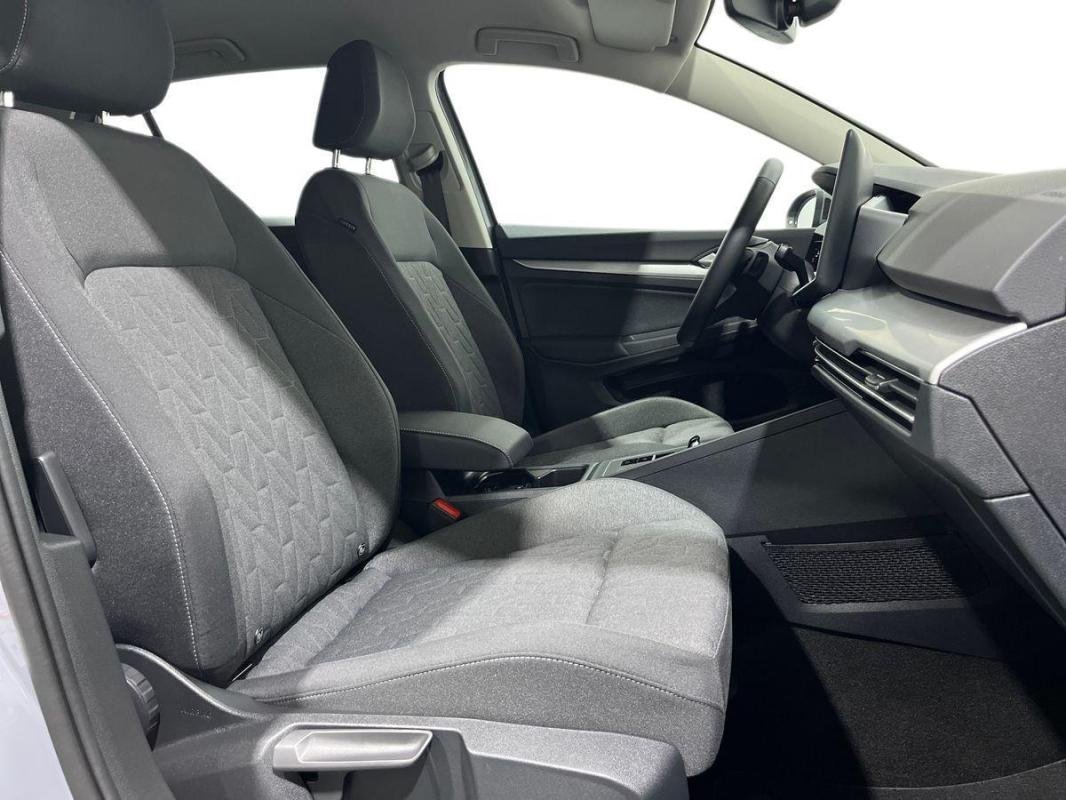Volkswagen Golf - Photo 13