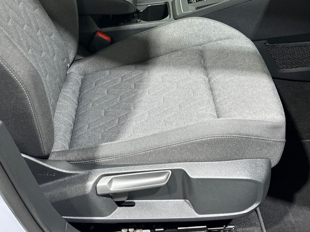 Volkswagen Golf - Photo 14