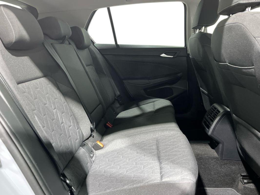 Volkswagen Golf - Photo 23