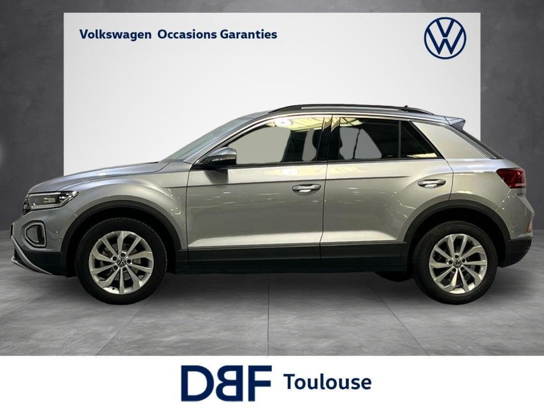 Volkswagen T-Roc - Photo 2
