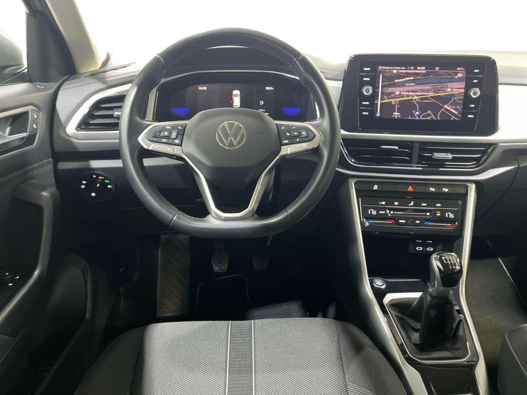 Volkswagen T-Roc - Photo 24