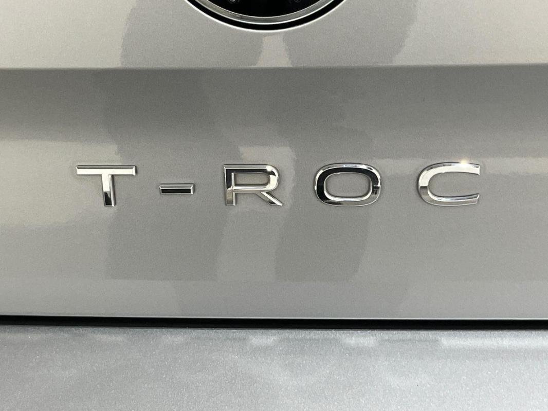 Volkswagen T-Roc - Photo 27