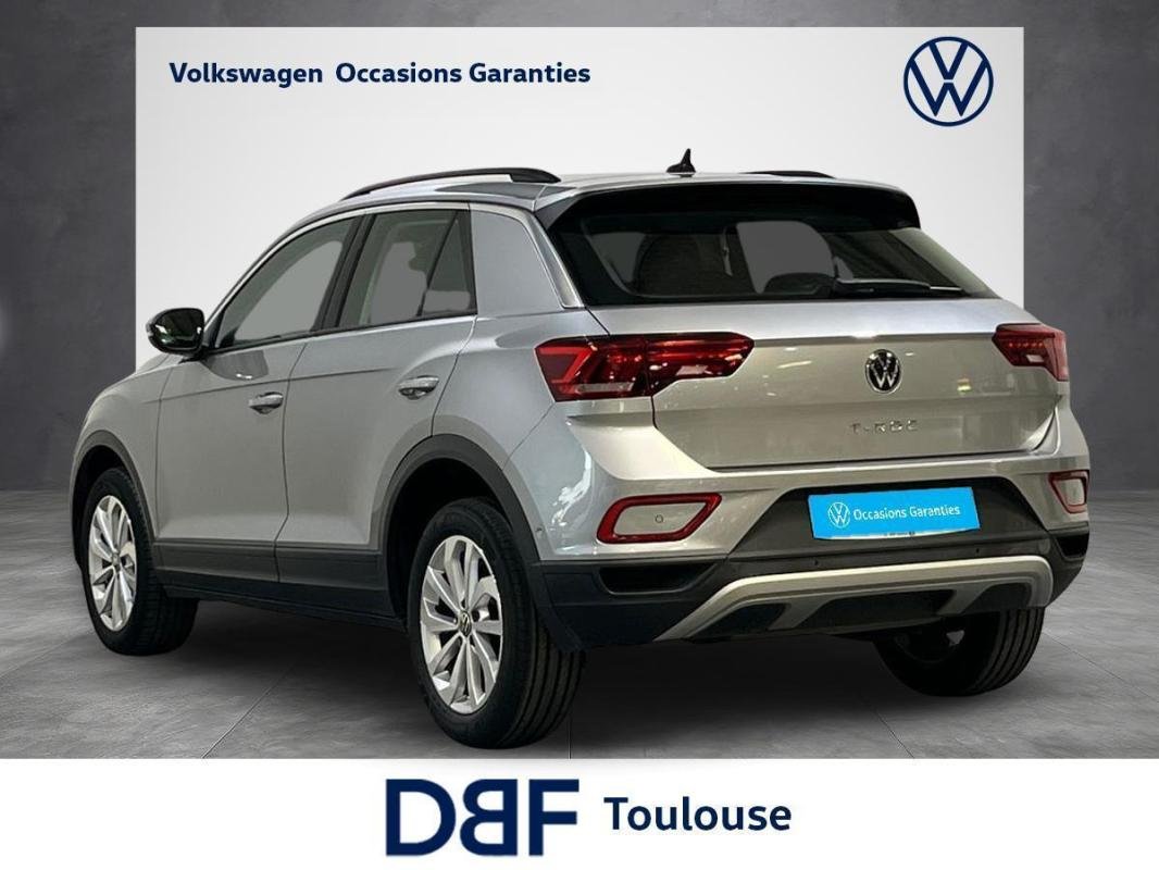 Volkswagen T-Roc - Photo 3