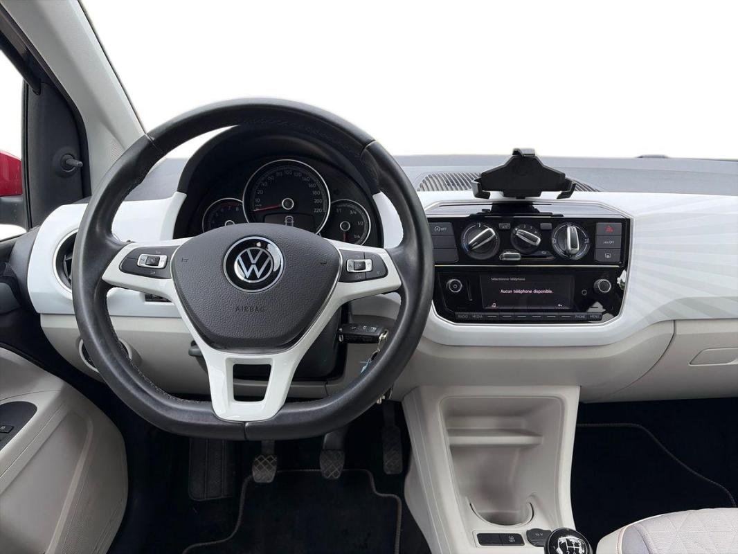 Volkswagen Up! - Photo 24