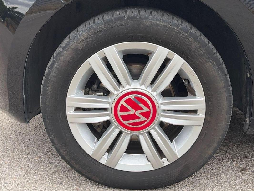 Volkswagen Up! - Photo 29