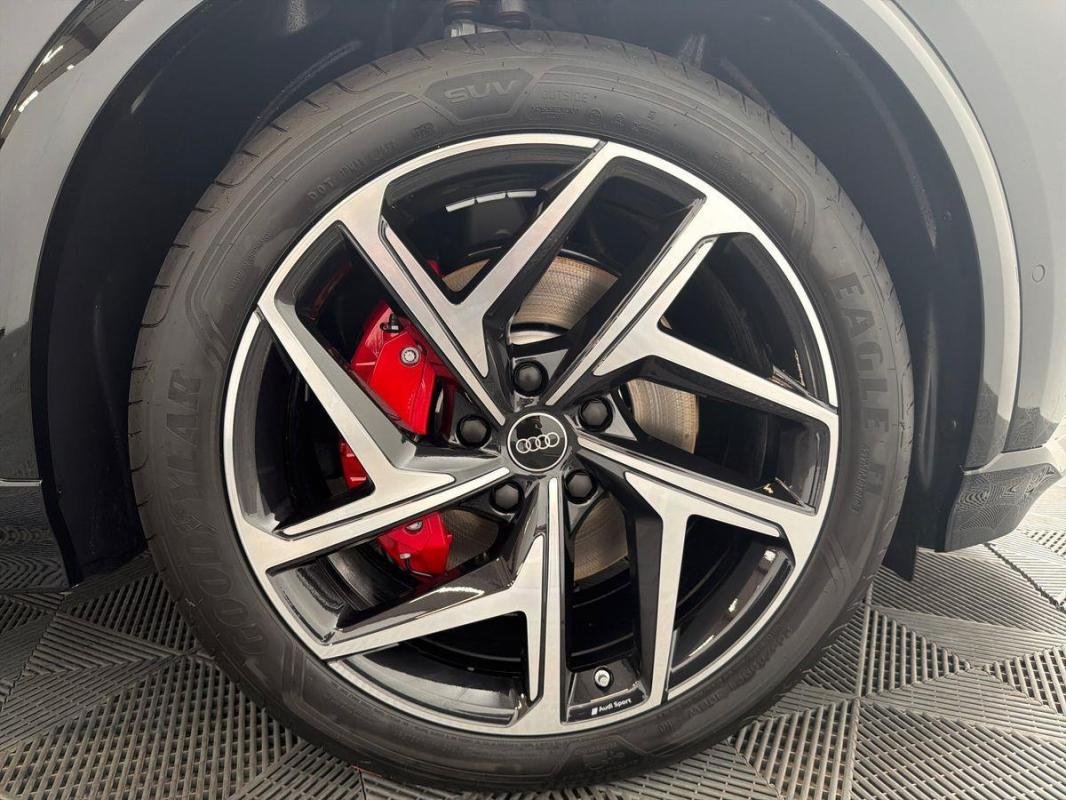 Audi SQ6 e-tron - Photo 29