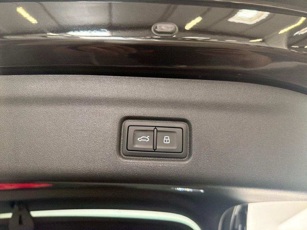 Audi SQ6 e-tron - Photo 33