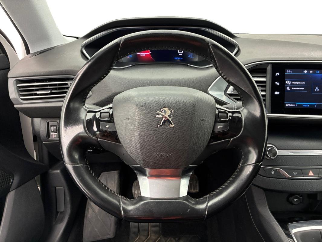 Peugeot 308 - Photo 11