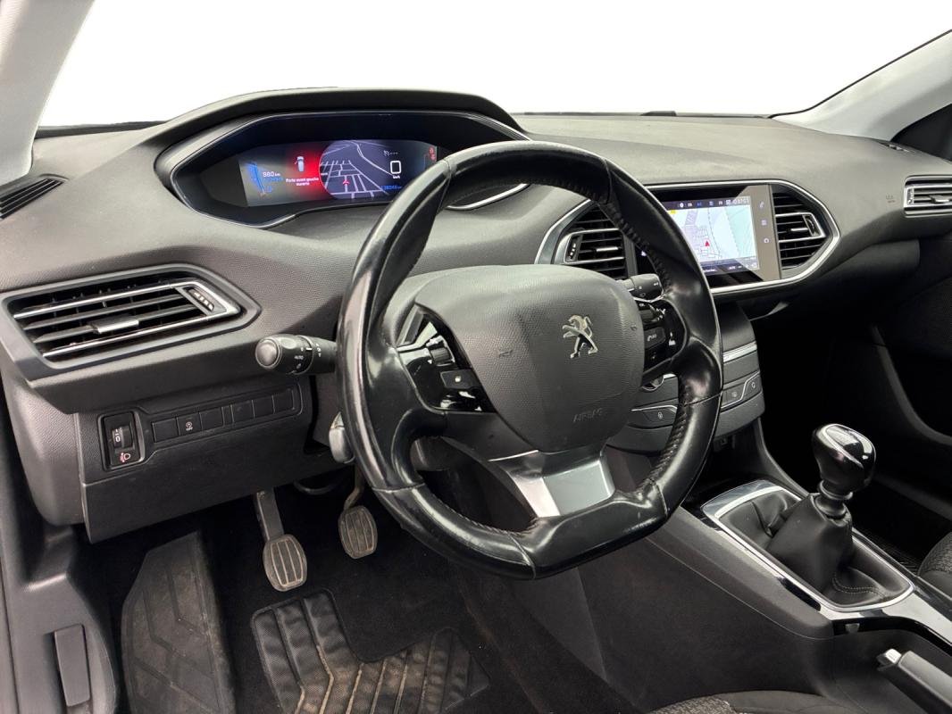 Peugeot 308 - Photo 10