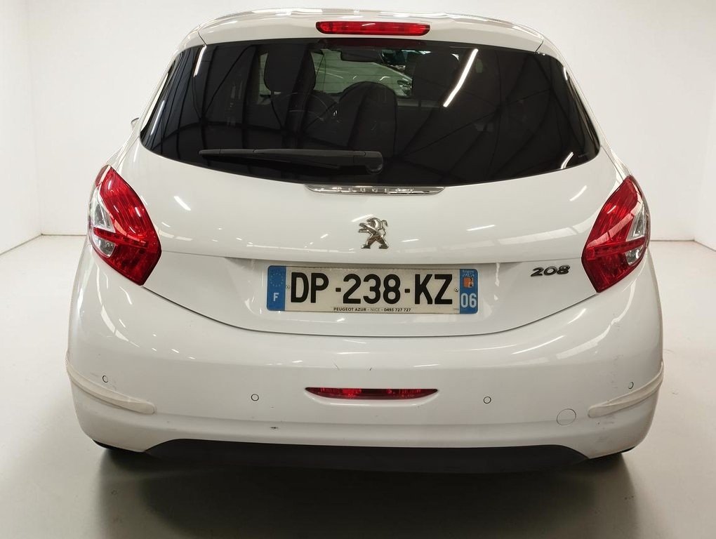 Peugeot 208 - Photo 5
